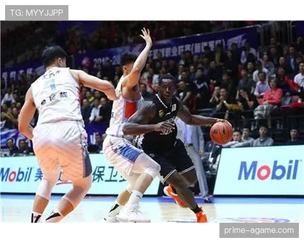 艾顿篮下掩护提升球队内线得分效率明显